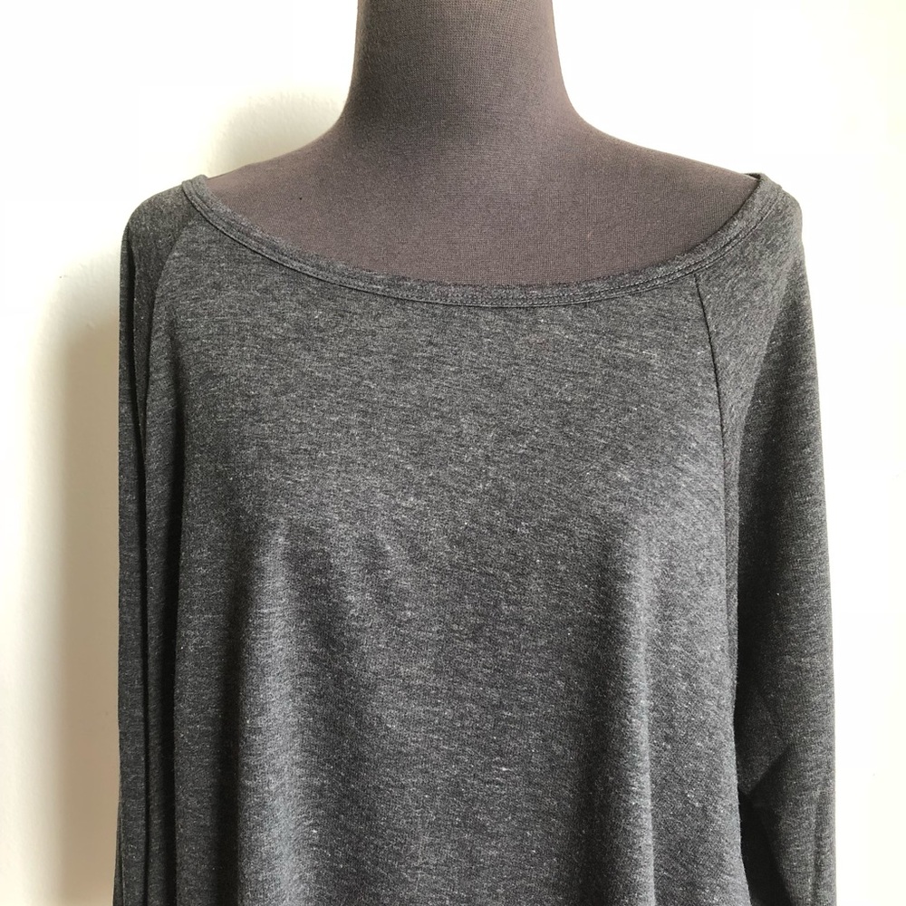 U&I cute comfy long sleeve sweater/shirt - Picture 5 of 5